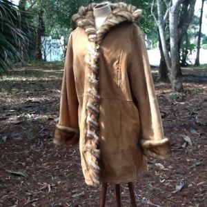 Dennis Basso Suede coat with faux fur lining